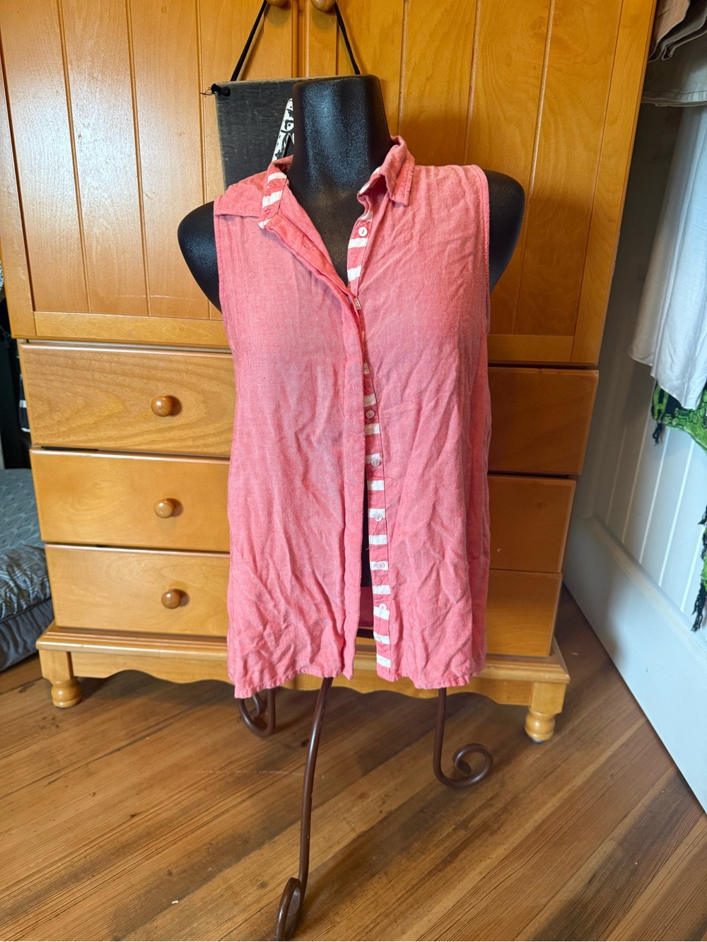 Jones New York Collection Coral Sleeveless Button-Up Tunic Top L